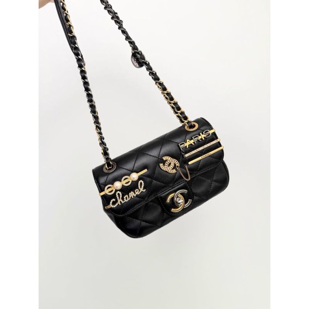 Chanel Women Pre-Loved Bag Very Good Condition